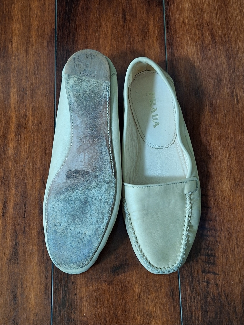 Prada Leather Loafers Flats Beige EU 35.5 US 5 / 5.5 Made in Italy - Picture 7 of 8